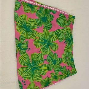 Lilly Pullitzer NWOT Pink and green hibiscus skirt
